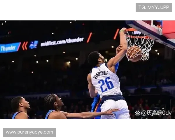 太阳强势挑战独行侠 展现东部劲旅与西部黑马的精彩对决 太阳强势挑战独行侠 展现东部劲旅与西部黑马的精彩对决