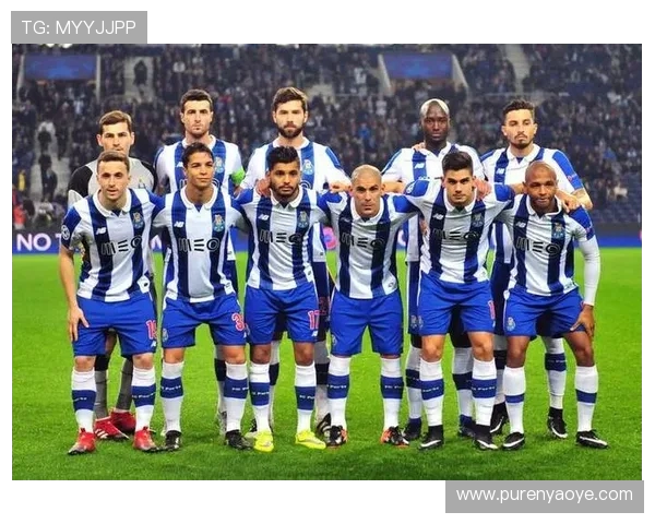 波尔图迎战劲敌,展现不屈精神与精湛技艺,争夺欧冠小组赛重要胜利 波尔图迎战劲敌,展现不屈精神与精湛技艺,争夺欧冠小组赛重要胜利