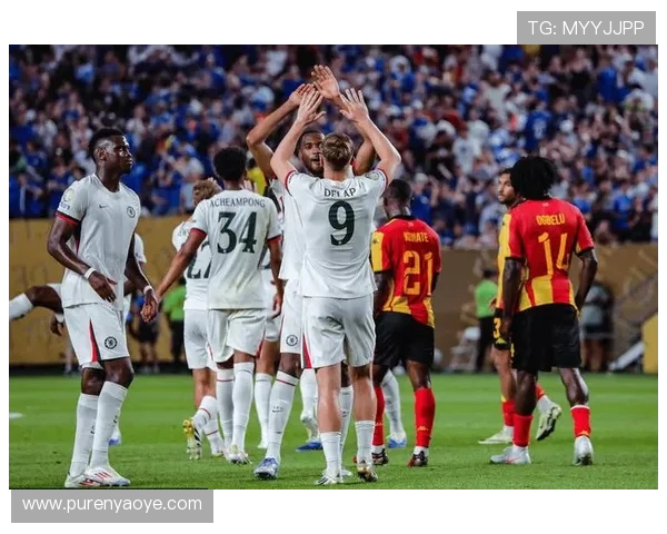 皇家马德里百年辉煌再启航见证传奇球队的荣耀与未来 皇家马德里百年辉煌再启航见证传奇球队的荣耀与未来