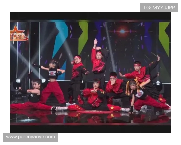 重庆街舞队的意识探索与文化传承：聚焦街舞背后的故事与意义