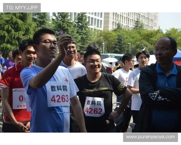 重庆飞盘队在全国个人能力排行榜中荣登第七名展现出强大实力与潜力